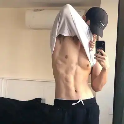 胡欣然
